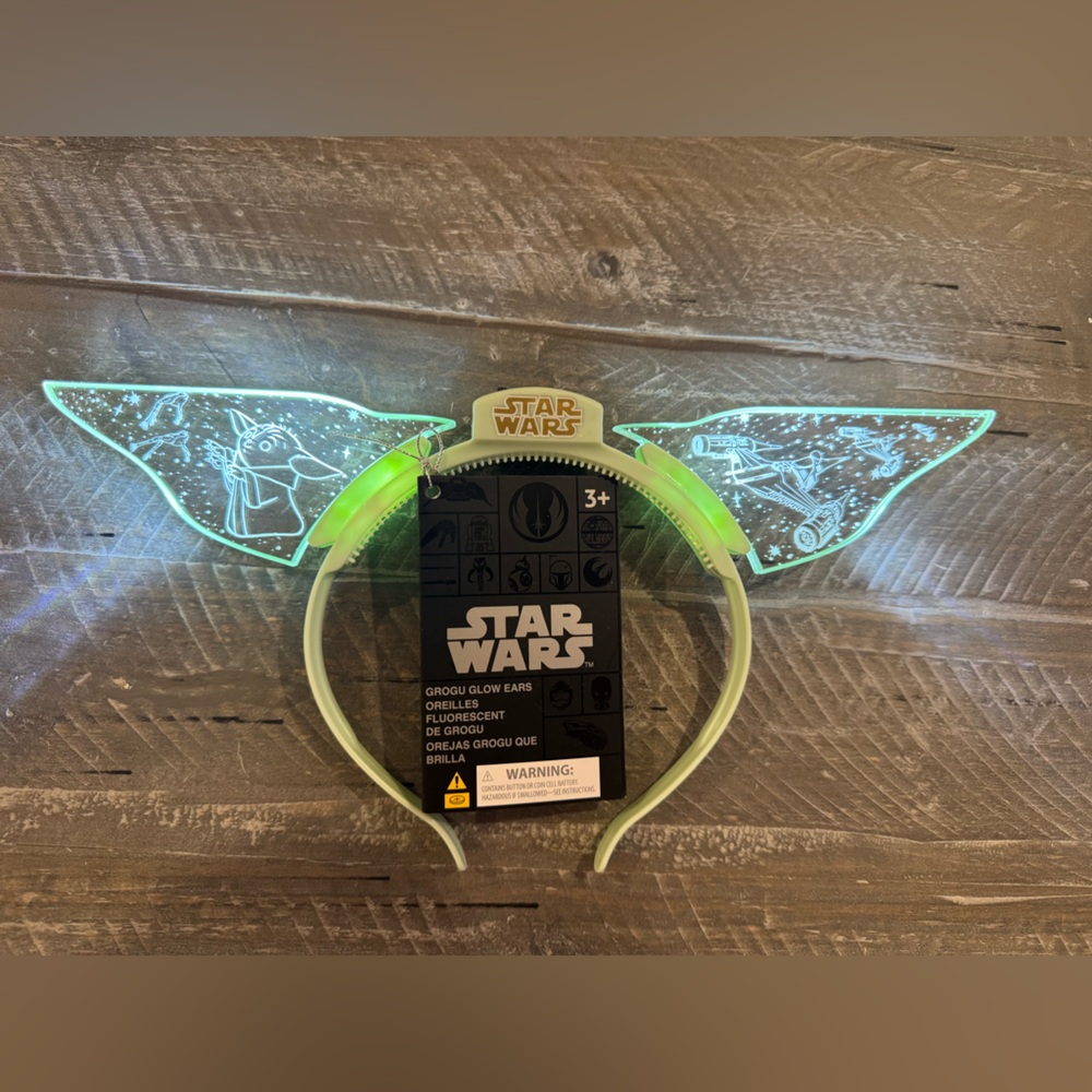 Star Wars Grogu Mandalorian Light Up Glow Ears Headband - Disney NEW WITH TAGS